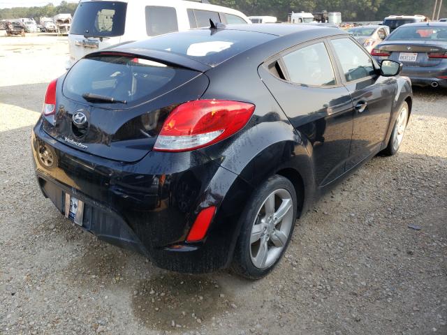 Photo 4 from auction – 2015 HYUNDAI VELOSTER with VIN KMHTC6AD2FU237949