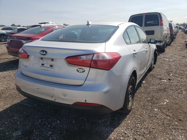 Photo 4 from auction – 2016 KIA FORTE LX with VIN KNAFK4A60G5535452