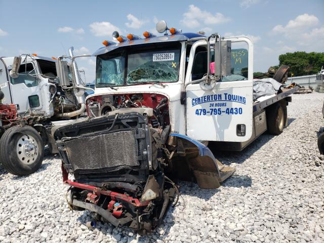 Photo 2 from auction – 2010 PETERBILT 330 with VIN 2NPNHM6X0AM109047