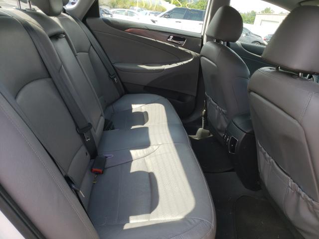 Photo 6 from auction – 2013 HYUNDAI SONATA HYB with VIN KMHEC4A46DA081135
