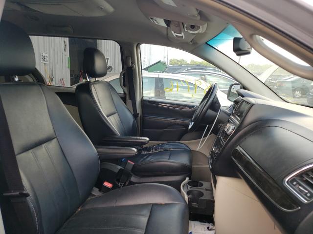 Photo 5 from auction – 2012 CHRYSLER TOWN & COU with VIN 2C4RC1BG1CR244765