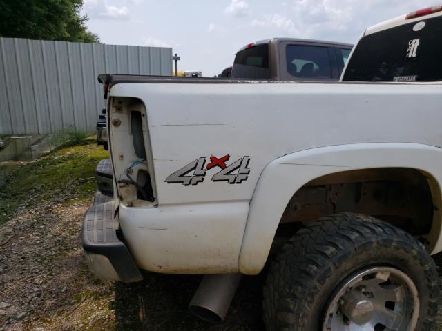 Photo 10 from auction – 2005 CHEVROLET SILVERADO with VIN 1GCHK23255F951899