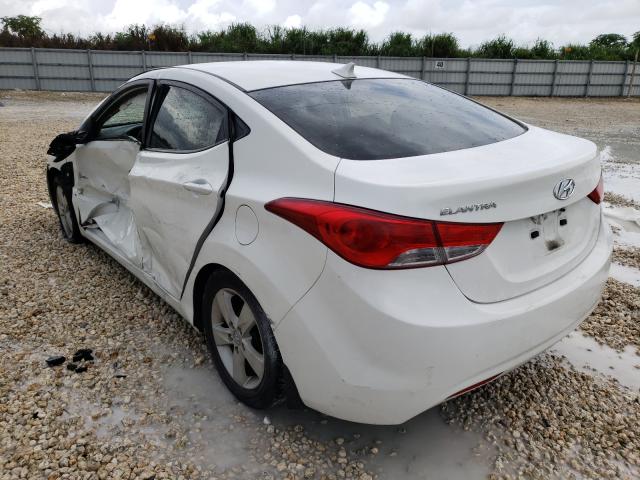 Photo 3 from auction – 2012 HYUNDAI ELANTRA GL with VIN 5NPDH4AE6CH135017