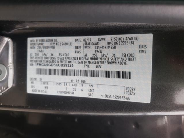 Photo 10 from auction – 2019 FORD ESCAPE SE with VIN 1FMCU9GD5KUB29325