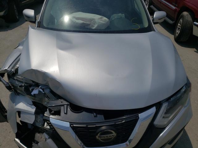 Photo 7 from auction – 2018 NISSAN ROGUE S with VIN JN8AT2MT1JW456314