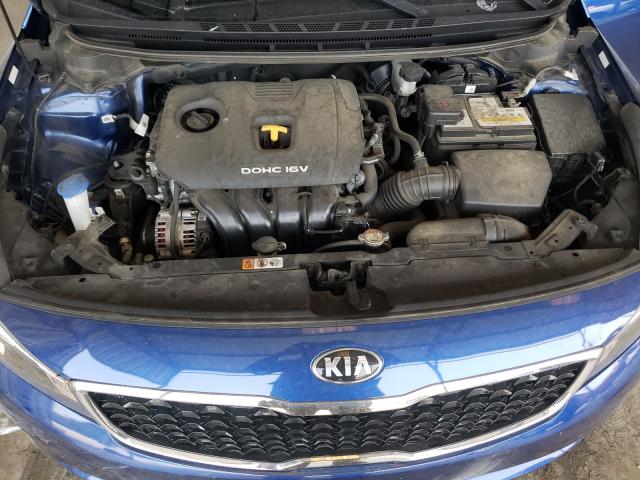 Photo 7 from auction – 2018 KIA FORTE LX with VIN 3KPFK4A70JE258468