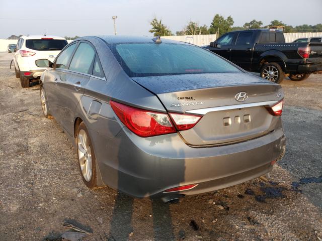 Photo 3 from auction – 2012 HYUNDAI SONATA SE with VIN 5NPEC4ABXCH452257