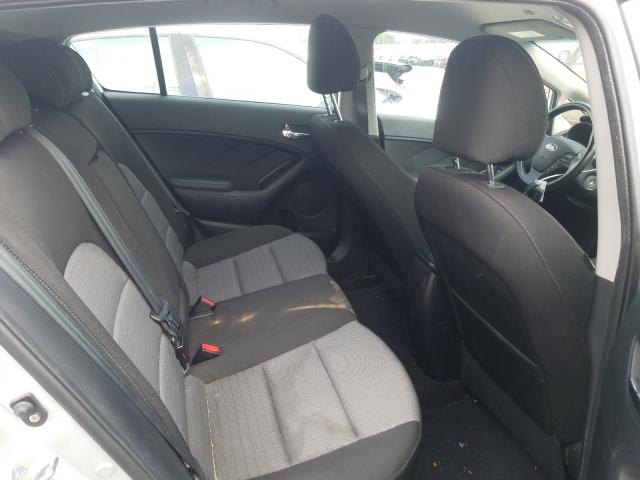 Photo 6 from auction – 2015 KIA FORTE EX with VIN KNAFX5A84F5269148