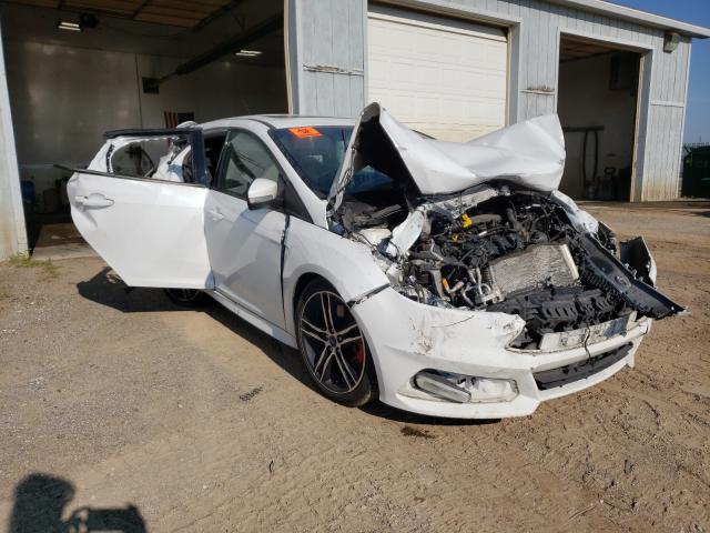 FORD FOCUS ST 2017 with VIN 1FADP3L90HL276400 - Photo from auction