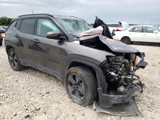 JEEP COMPASS LA 2019 with VIN 3C4NJCBB2KT832948 - Photo from auction