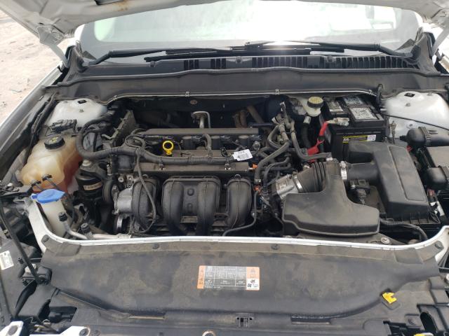 Photo 7 from auction – 2014 FORD FUSION SE with VIN 3FA6P0H77ER137652