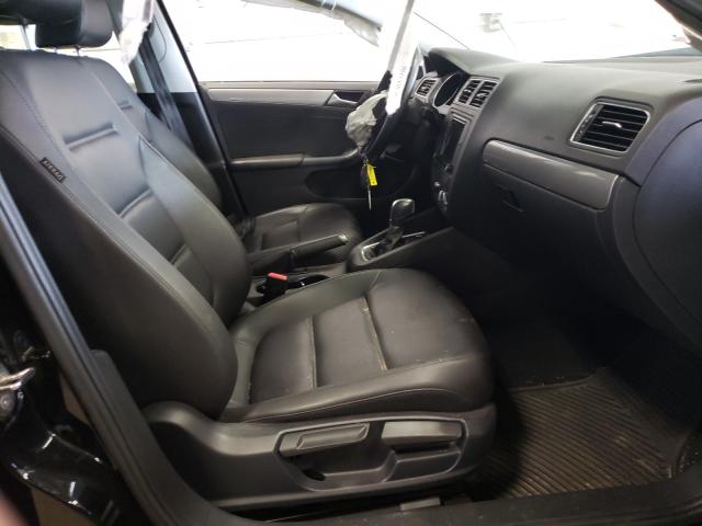 Photo 5 from auction – 2017 VOLKSWAGEN JETTA SE with VIN 3VWDB7AJ7HM292070