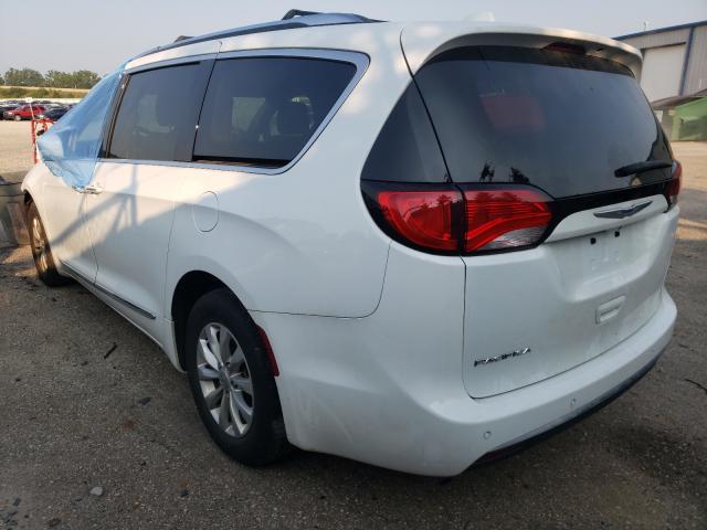 Photo 3 from auction – 2018 CHRYSLER PACIFICA T with VIN 2C4RC1BG7JR204090