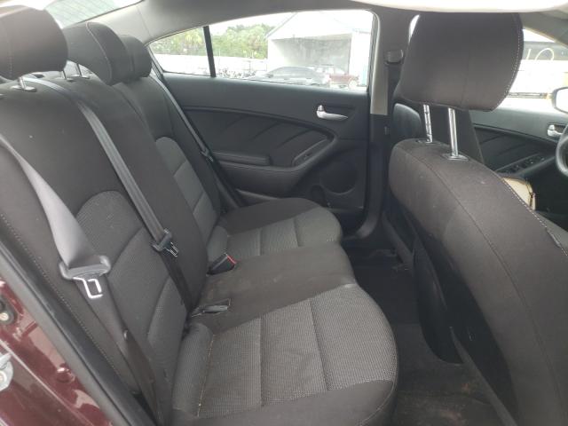 Photo 6 from auction – 2018 KIA FORTE LX with VIN 3KPFK4A77JE206562