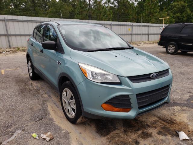 FORD ESCAPE S 2013 with VIN 1FMCU0F70DUA70257 - Photo from auction