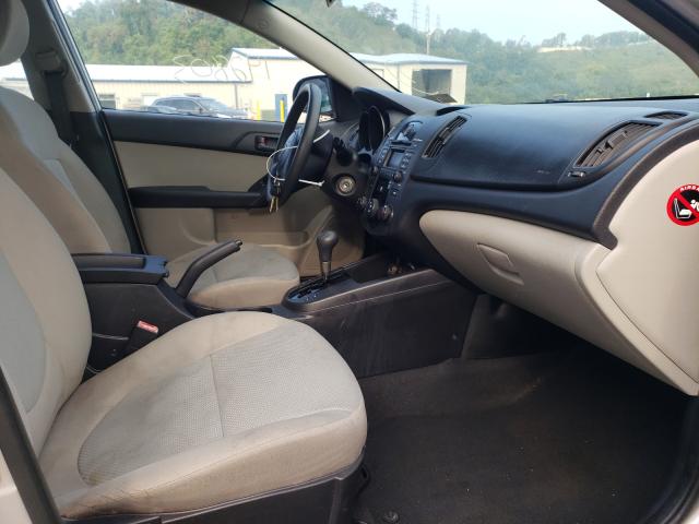 Photo 5 from auction – 2010 KIA FORTE EX with VIN KNAFU4A28A5059417