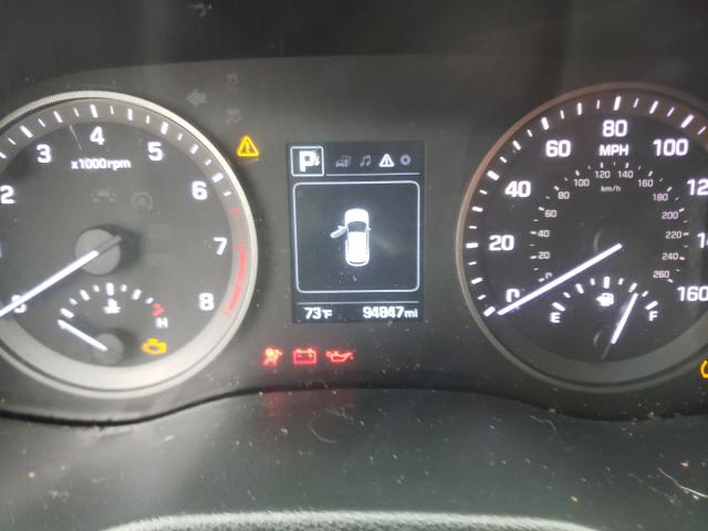 Photo 8 from auction – 2017 HYUNDAI TUCSON SE with VIN KM8J23A42HU313875
