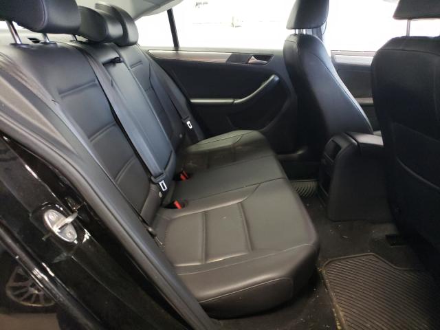 Photo 6 from auction – 2017 VOLKSWAGEN JETTA SE with VIN 3VWDB7AJ7HM292070