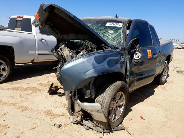 Photo 2 from auction – 2006 CHEVROLET SILVERADO with VIN 2GCEC13TX61131068