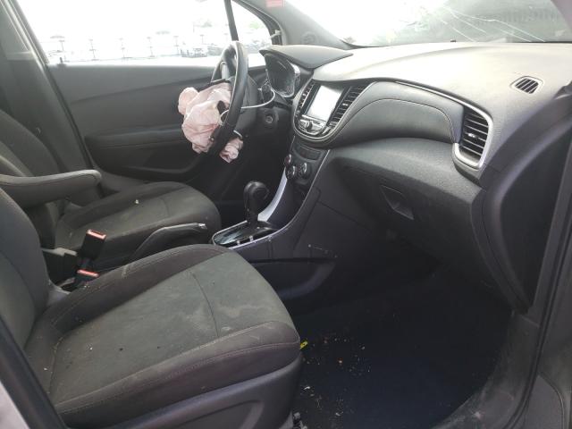 Photo 5 from auction – 2017 CHEVROLET TRAX LS with VIN 3GNCJKSB3HL213342