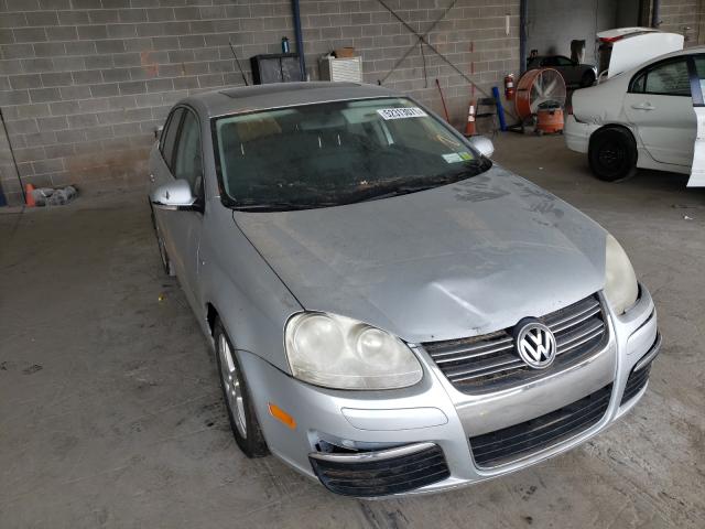 VOLKSWAGEN JETTA WOLF 2007 z numerem VIN 3VWEF71K97M165112 - Zdjęcie z aukcji