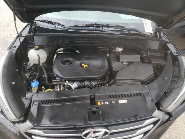 Photo 7 from auction – 2017 HYUNDAI TUCSON SE with VIN KM8J23A42HU313875