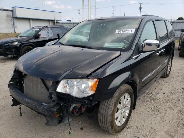 Photo 2 from auction – 2012 CHRYSLER TOWN & COU with VIN 2C4RC1CG9CR307755