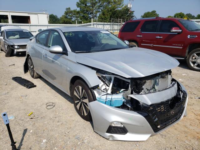 NISSAN ALTIMA SV 2021 with VIN 1N4BL4DV8MN356482 - Photo from auction