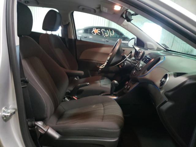 Photo 5 from auction – 2015 CHEVROLET SONIC LT with VIN 1G1JC6SH0F4190460