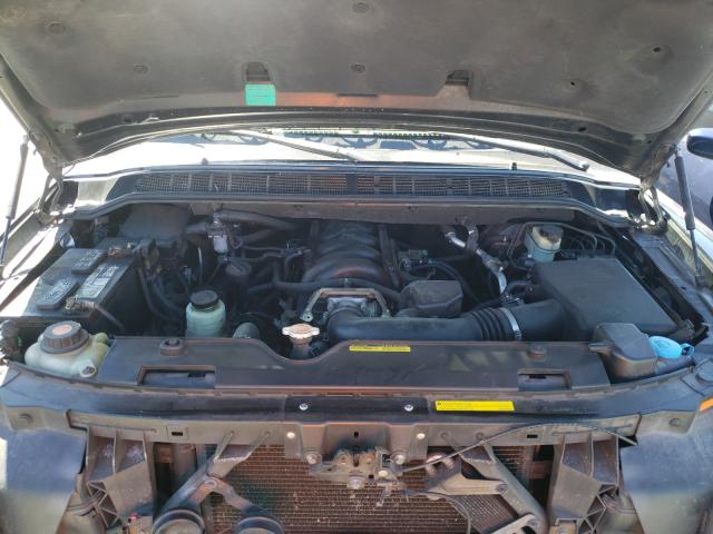 Photo 7 from auction – 2004 INFINITI QX56 with VIN 5N3AA08A14N812675