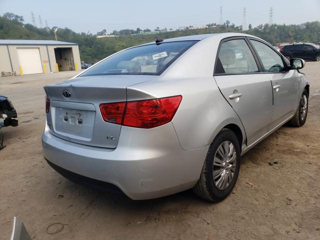Photo 4 from auction – 2010 KIA FORTE EX with VIN KNAFU4A28A5059417