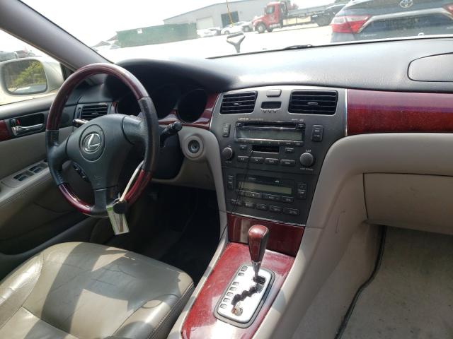 Photo 9 from auction – 2003 LEXUS ES 300 with VIN JTHBF30G530134012