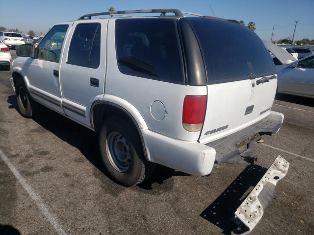 Photo 3 from auction – 2000 CHEVROLET BLAZER with VIN 1GNCS13W0Y2358378