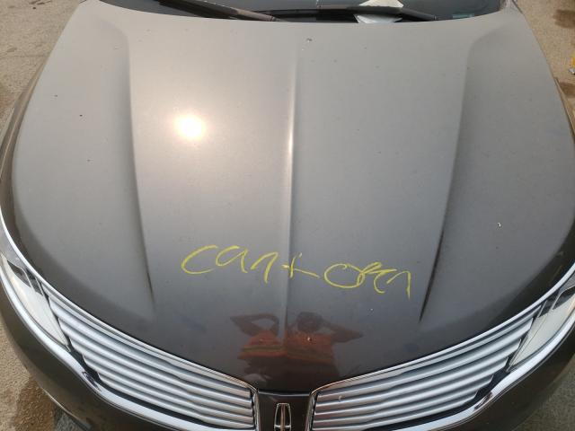 Photo 7 from auction – 2016 LINCOLN MKZ HYBRID with VIN 3LN6L2LU2GR624917