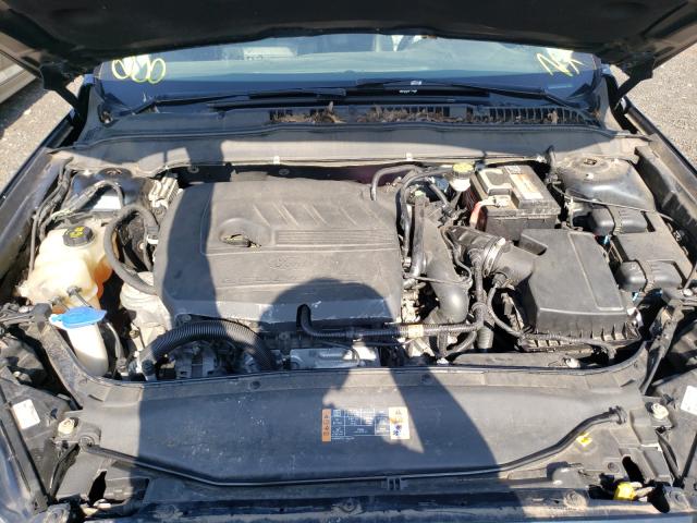 Photo 7 from auction – 2014 FORD FUSION SE with VIN 3FA6P0HD1ER334953