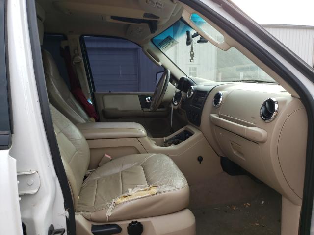 Photo 5 from auction – 2005 FORD EXPEDITION with VIN 1FMFU15565LB11534