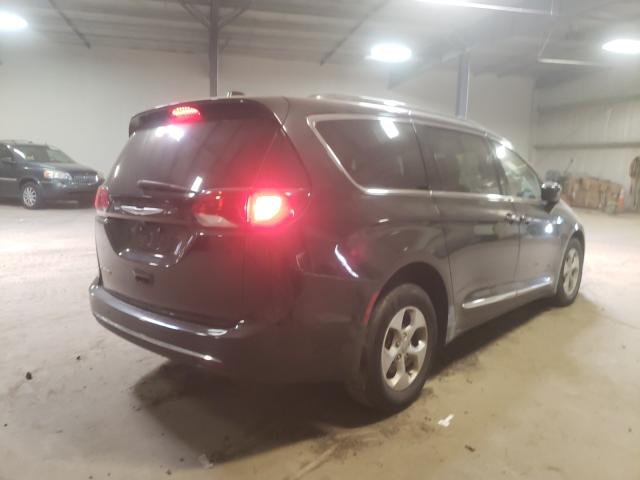 Photo 4 from auction – 2017 CHRYSLER PACIFICA T with VIN 2C4RC1EG5HR704030