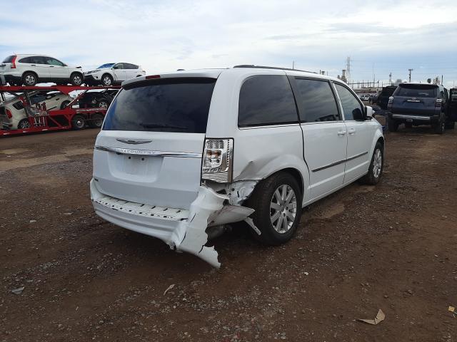 Photo 4 from auction – 2015 CHRYSLER TOWN & COU with VIN 2C4RC1BGXFR565367
