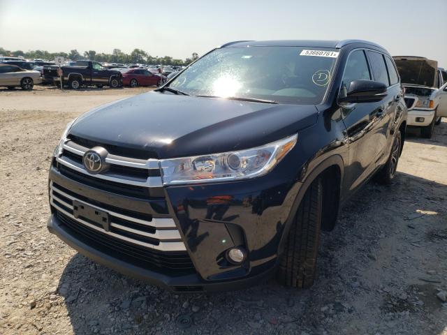 Photo 2 from auction – 2018 TOYOTA HIGHLANDER with VIN 5TDJZRFH5JS838714