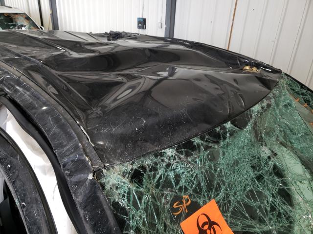 Photo 9 from auction – 2016 CHEVROLET SILVERADO with VIN 3GCUKREC4GG205202