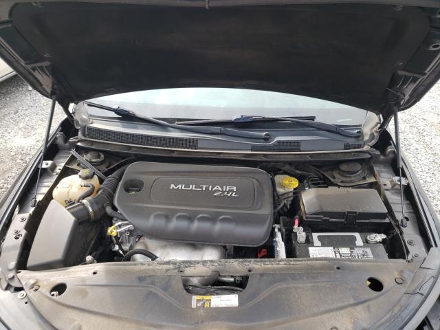 Photo 7 from auction – 2016 CHRYSLER 200 S with VIN 1C3CCCBB4GN117425