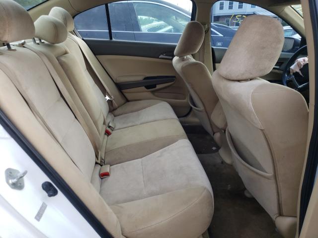 Photo 6 from auction – 2010 HONDA ACCORD LX with VIN 1HGCP2F35AA013880