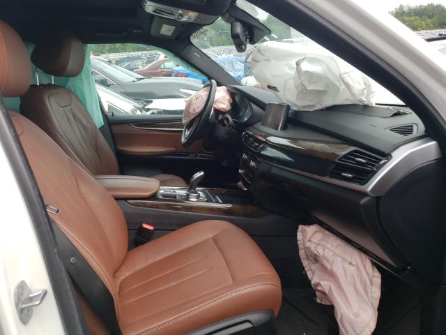 Photo 5 from auction – 2018 BMW X5 XDRIVE3 with VIN 5UXKR0C51J0X98112