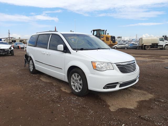 Photo 1 from auction – 2015 CHRYSLER TOWN & COU with VIN 2C4RC1BGXFR565367