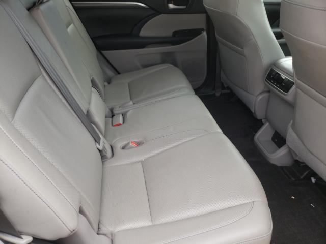 Photo 6 from auction – 2018 TOYOTA HIGHLANDER with VIN 5TDYZRFH2JS240062