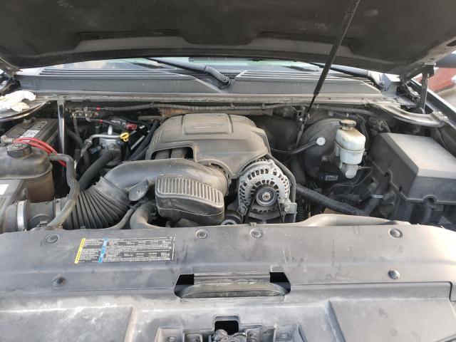 Photo 7 from auction – 2007 CHEVROLET SUBURBAN K with VIN 1GNFK16347R397852