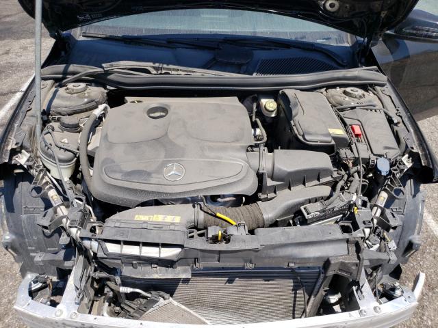 Photo 7 from auction – 2015 MERCEDES-BENZ CLA 250 with VIN WDDSJ4EB2FN199285