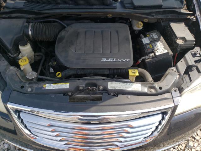 Photo 7 from auction – 2011 CHRYSLER TOWN & COU with VIN 2A4RR6DG8BR713464