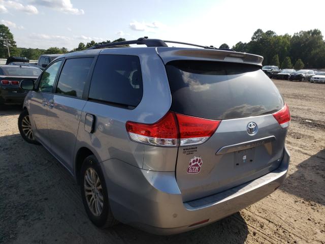 Photo 3 from auction – 2013 TOYOTA SIENNA XLE with VIN 5TDYK3DC8DS333567