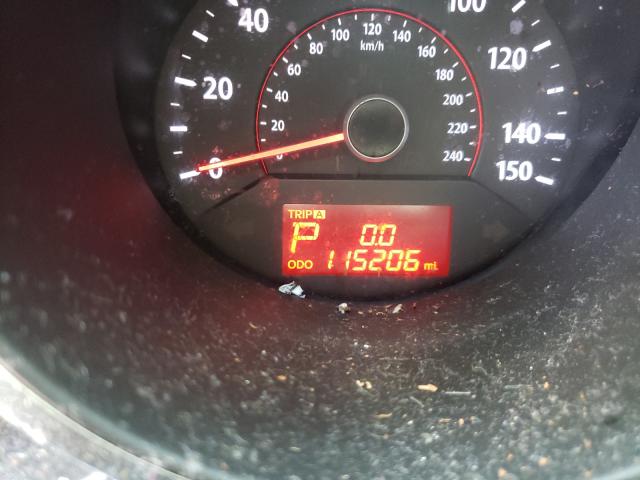 Photo 8 from auction – 2012 KIA SORENTO with VIN 5XYKT3A10CG289842